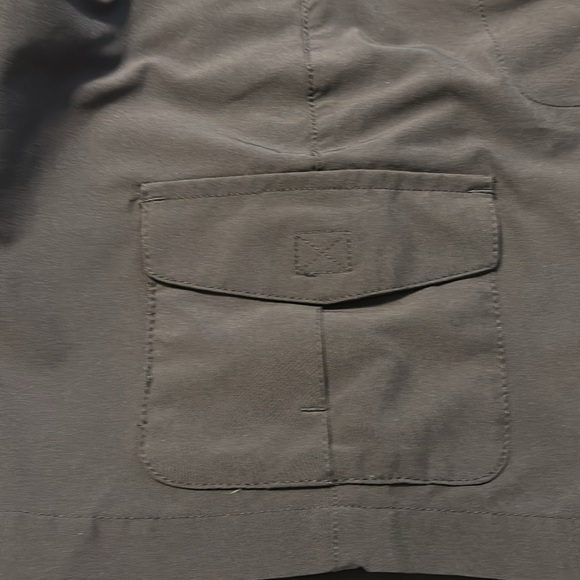 Eddie Bauer Women’s Navy Travex 6” Shorts - Picture 5 of 5